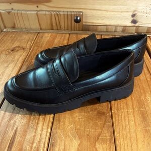 A New Day women’s chunky black loafers size 8.5